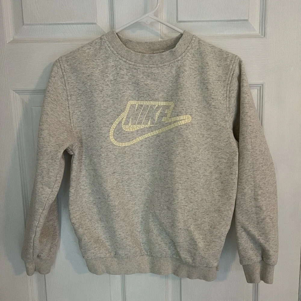 Vintage Kids Nike Gray Crewneck Sweatshirt with Swoosh Logo, Large.